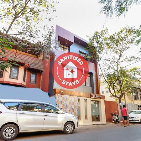 Oyo 70475 Hotel Sea Breeze Bombay Exterior foto